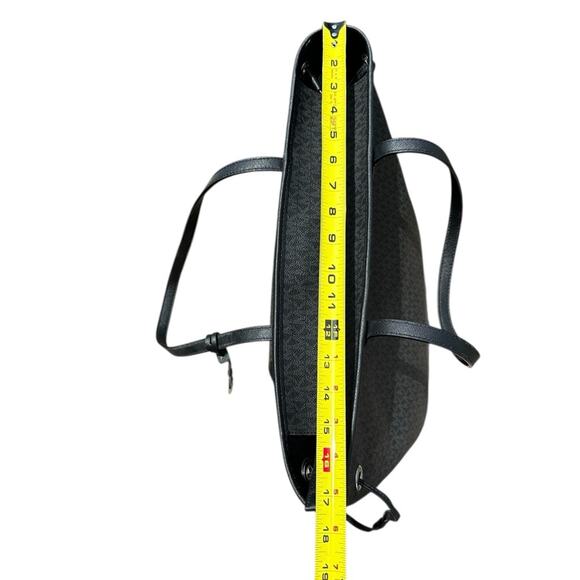 Michael Kors Black MK Logo Jet Set Travel Tote - Picture 9 of 12